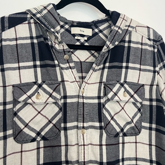 TNA Plaid Flannel with Hoodie - Picture 3 of 9